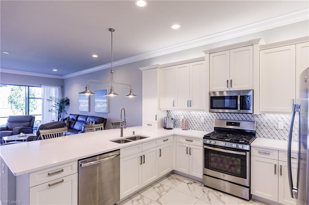 STONECREEK - Residential