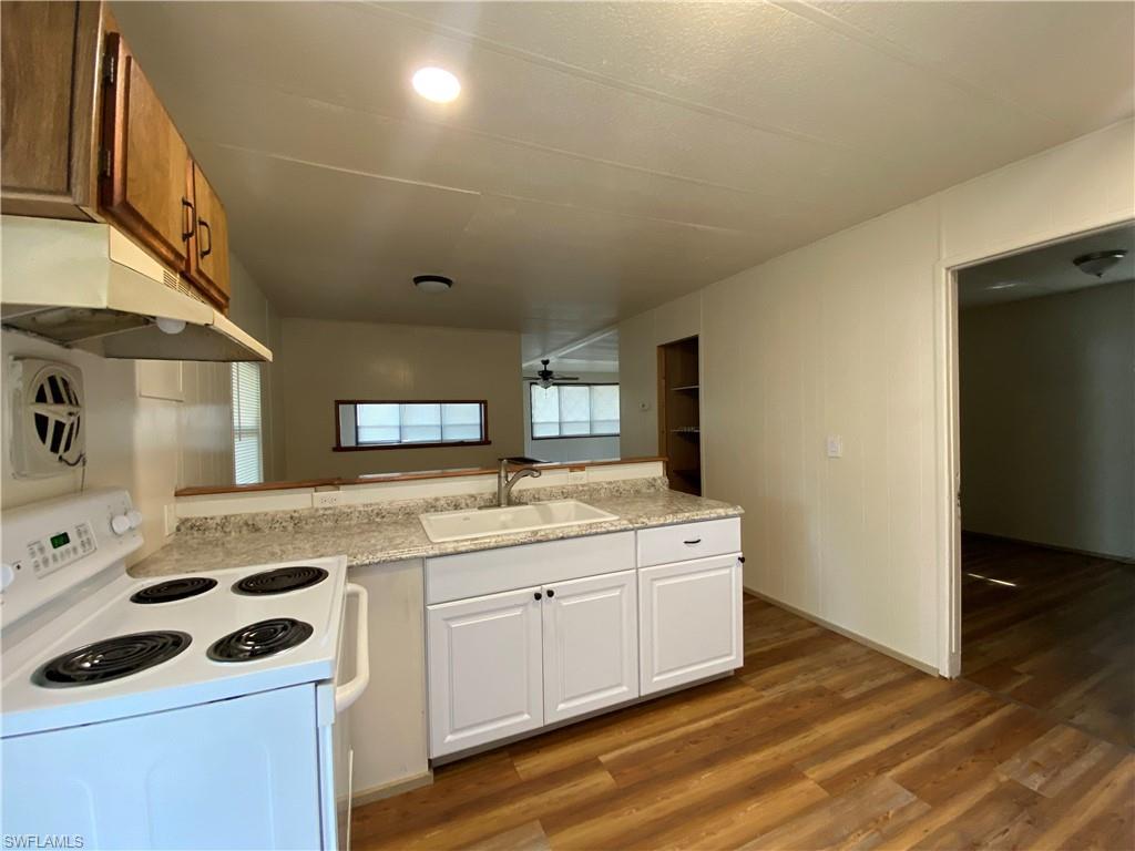 NORTH FORT MYERS - Residential Lease