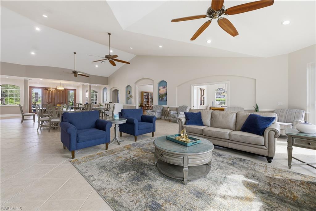 IBIS COVE - Residential