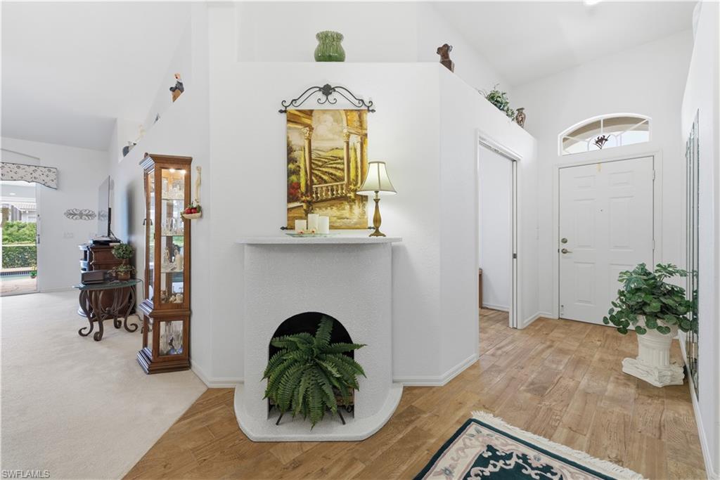 IBIS COVE - Residential