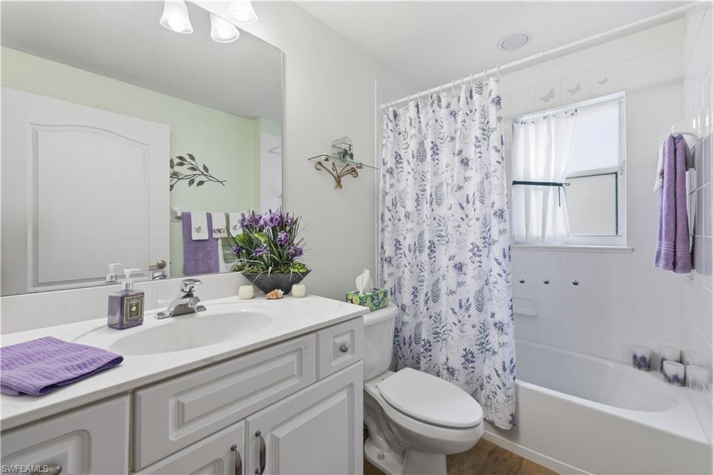 IBIS COVE - Residential