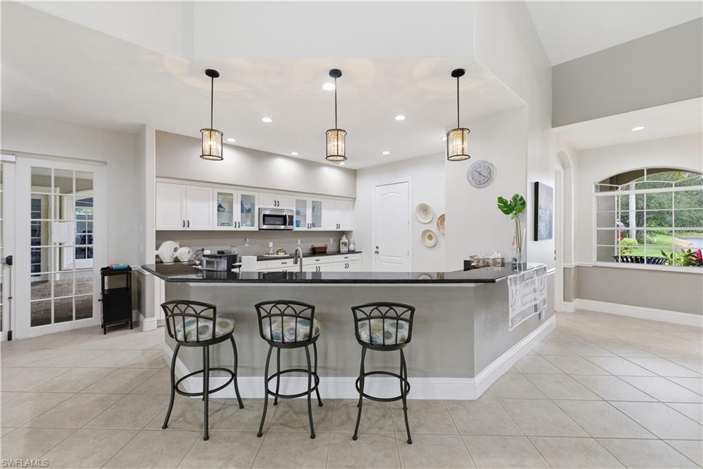 IBIS COVE - Residential