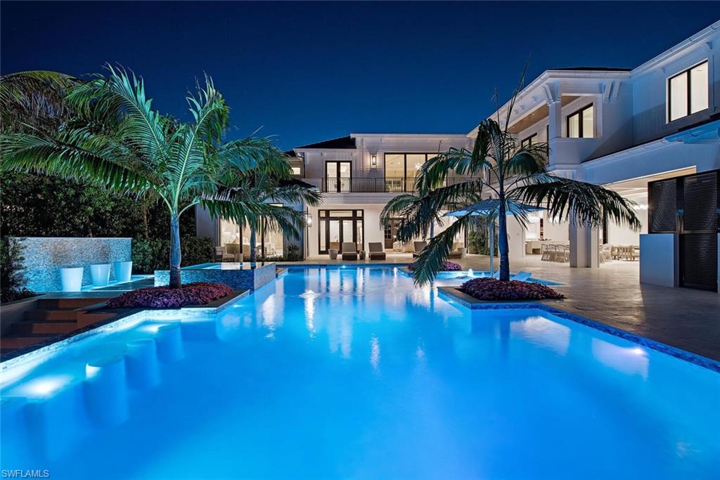 AQUALANE SHORES - Residential