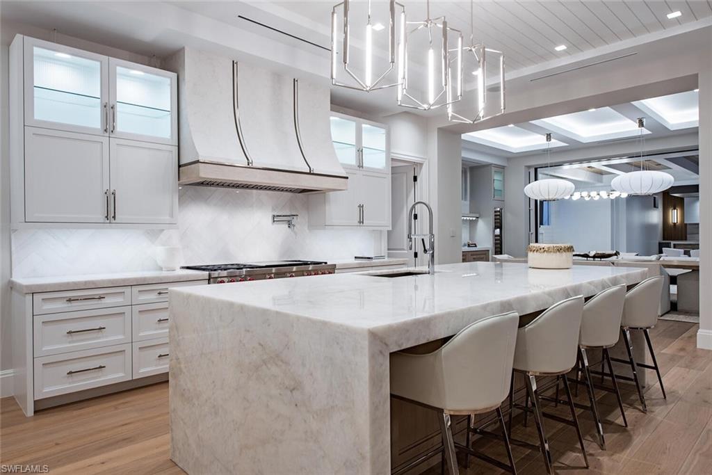 AQUALANE SHORES - Residential