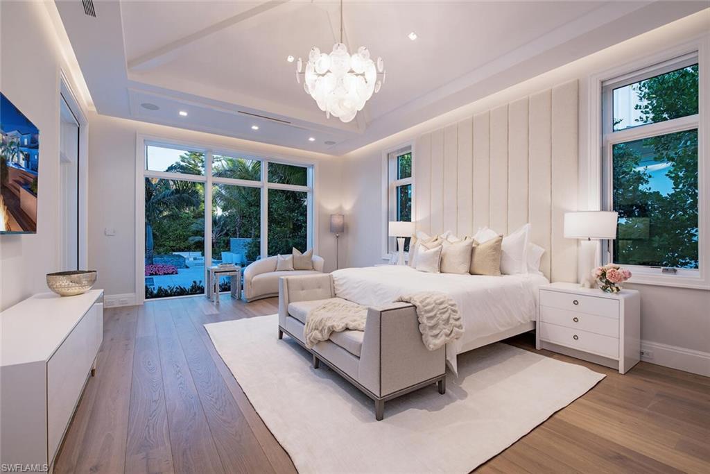 AQUALANE SHORES - Residential