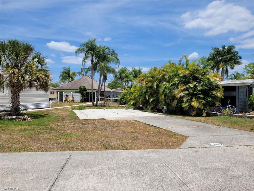 Great location with excellent amenities!  Low HOA fees and a spot to call home!  Corkscrew Woodlands offers an excellent social community in a location near shopping and restaurants.