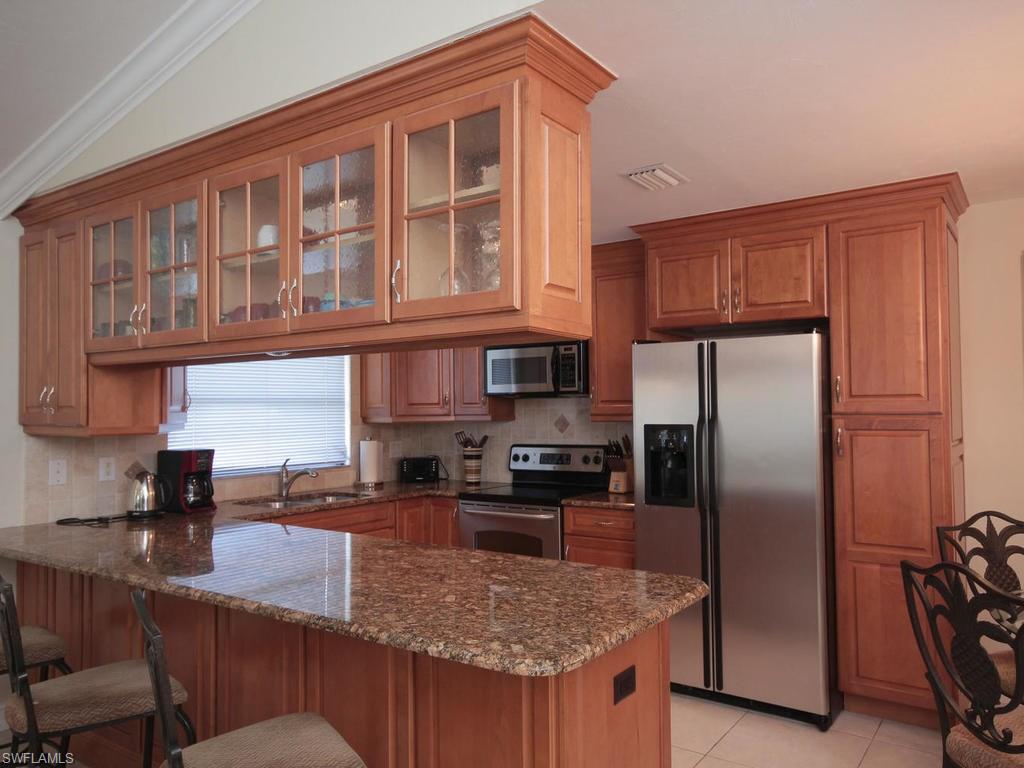 NAPLES PARK - Residential