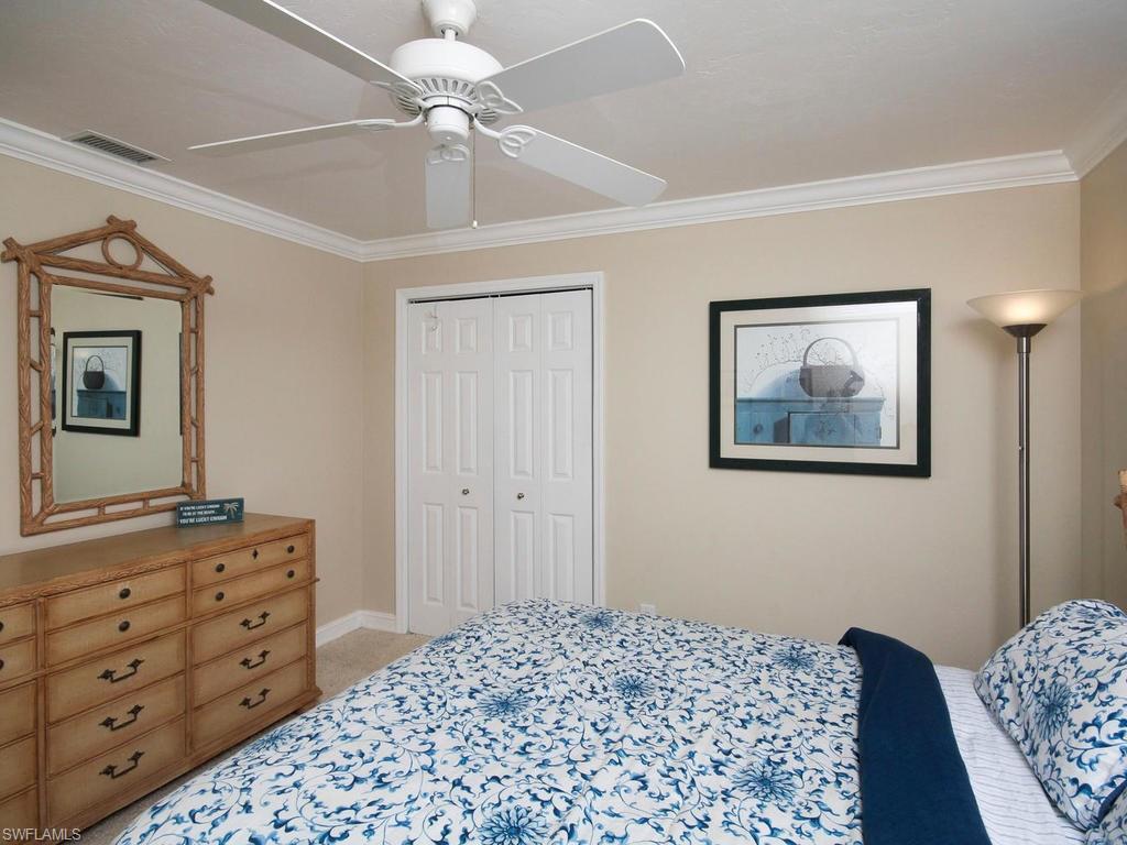 NAPLES PARK - Residential