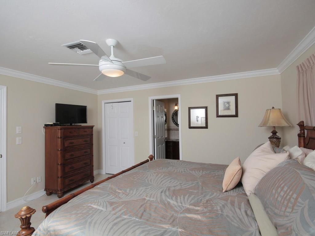 NAPLES PARK - Residential