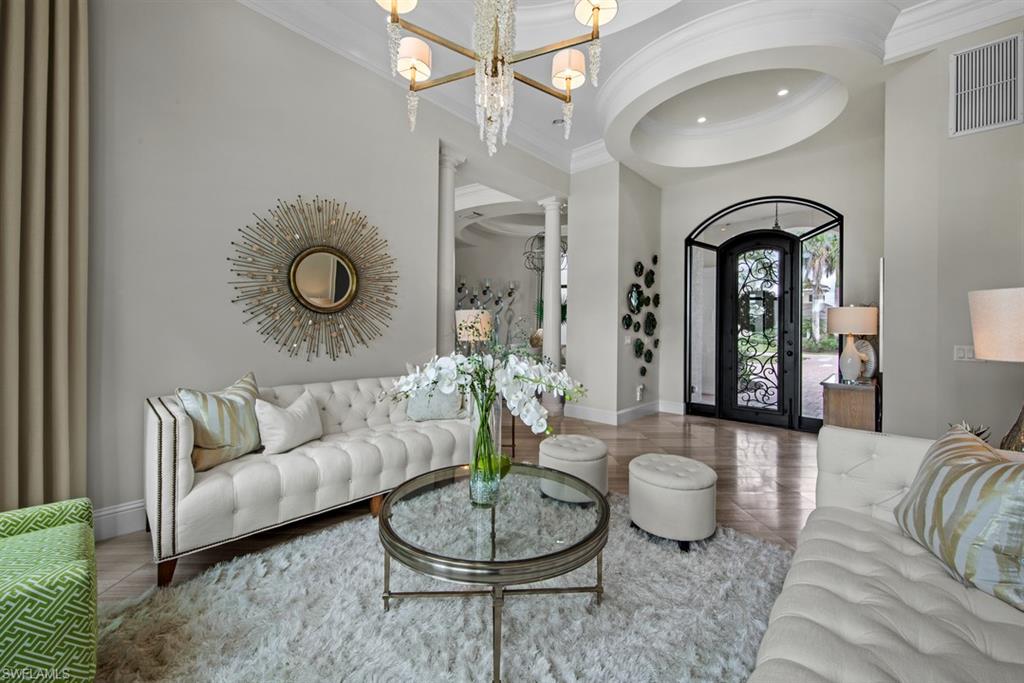 QUAIL WEST - Residential