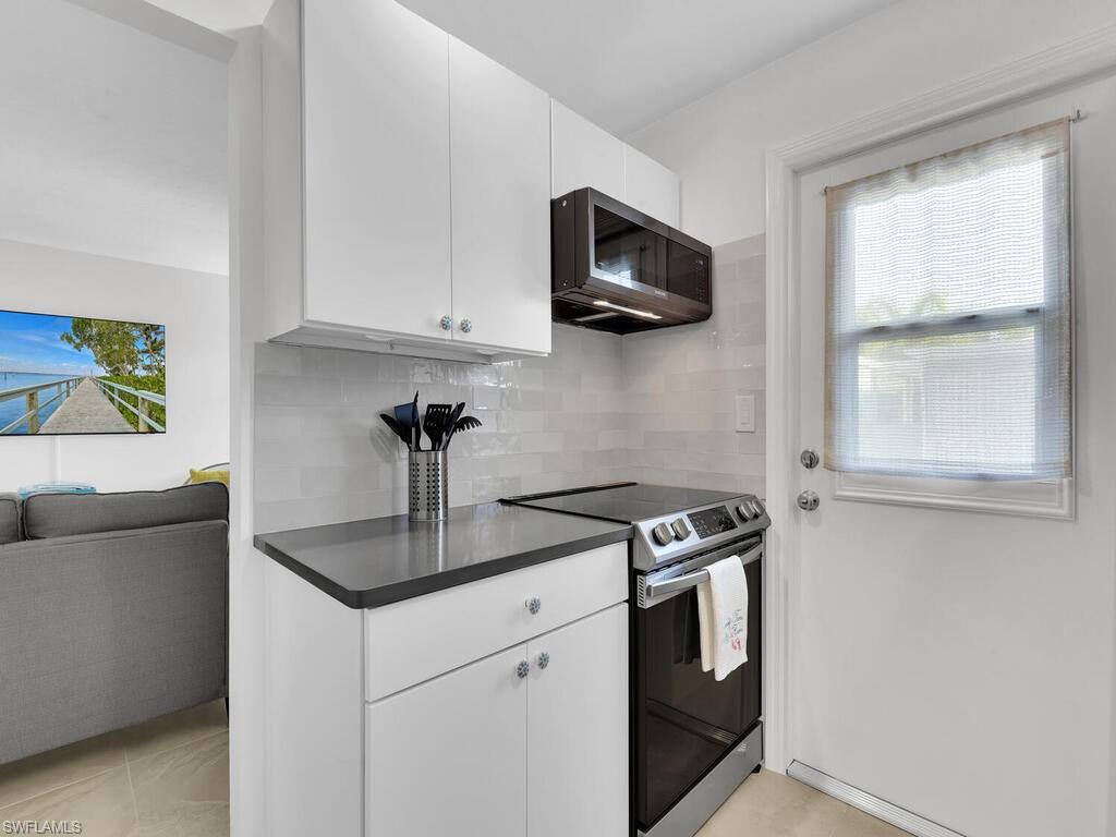 EVERGLADES CLUB - Residential