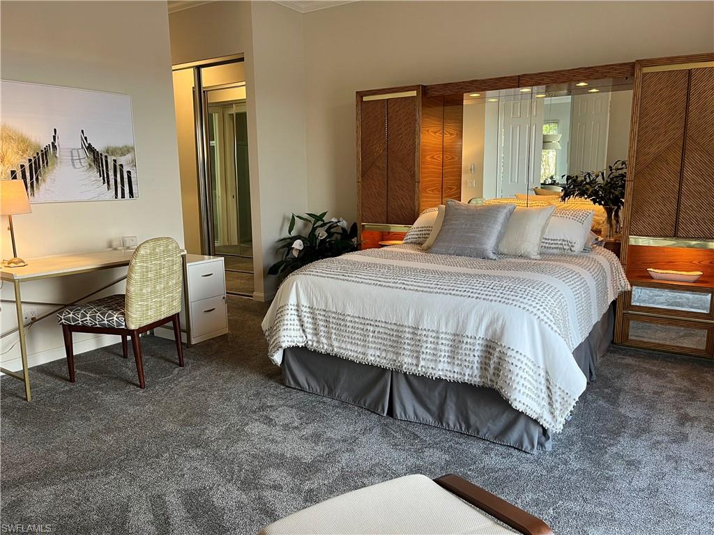 ISLAND WALK - Residential Lease