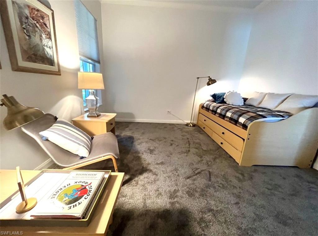 ISLAND WALK - Residential Lease