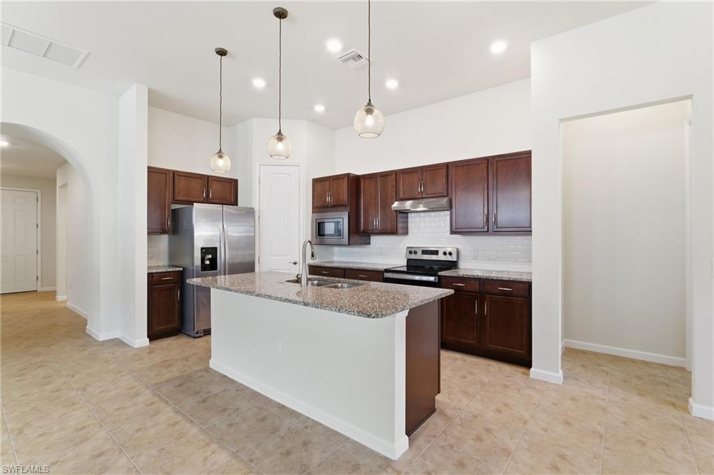 CORKSCREW SHORES - Residential Lease