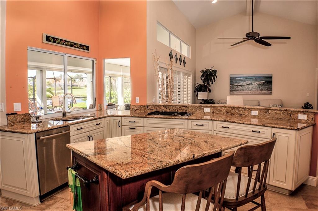 SPANISH WELLS - Residential