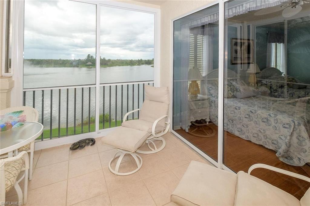 SUTTON WALK - Residential