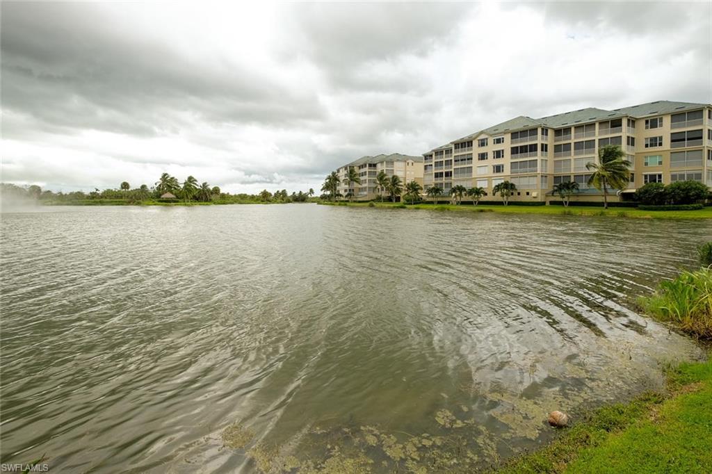 SUTTON WALK - Residential