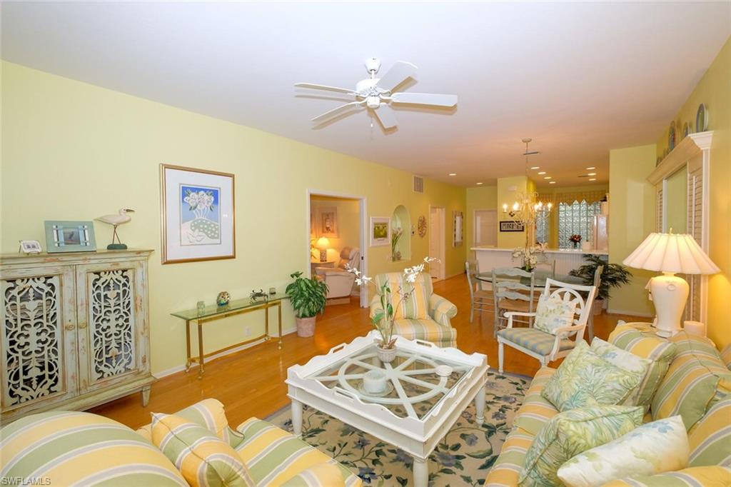 SUTTON WALK - Residential