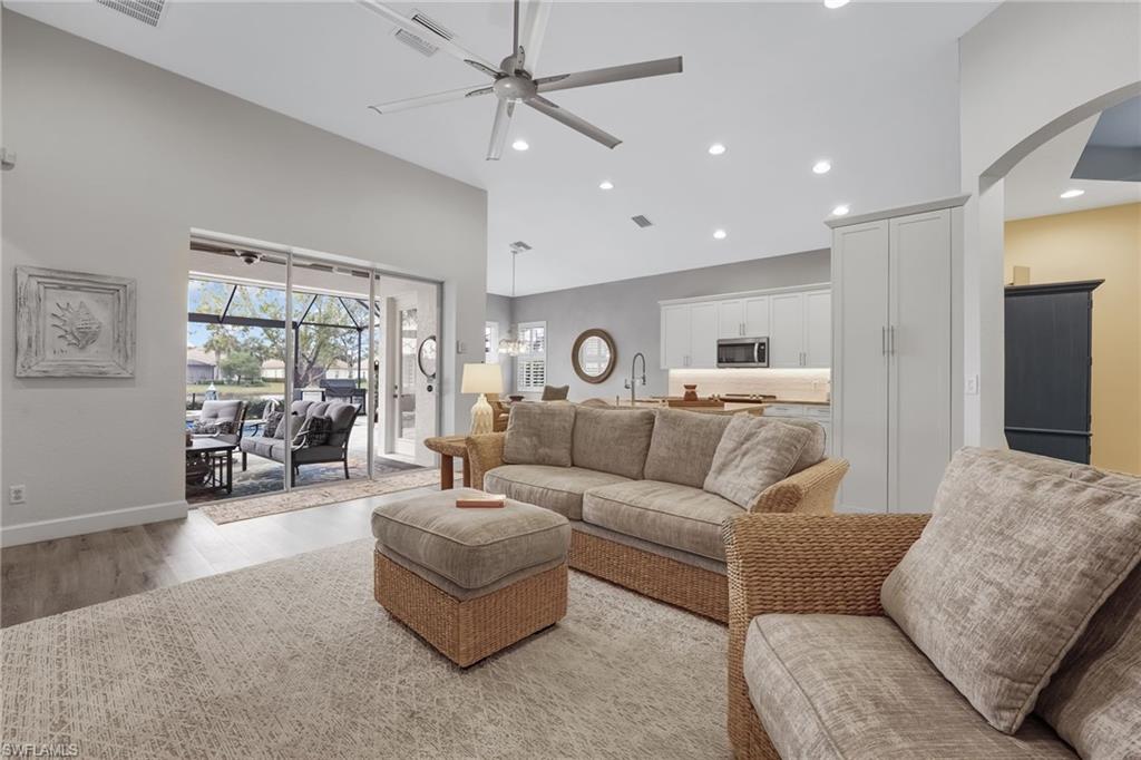 LAKEVIEW - Residential