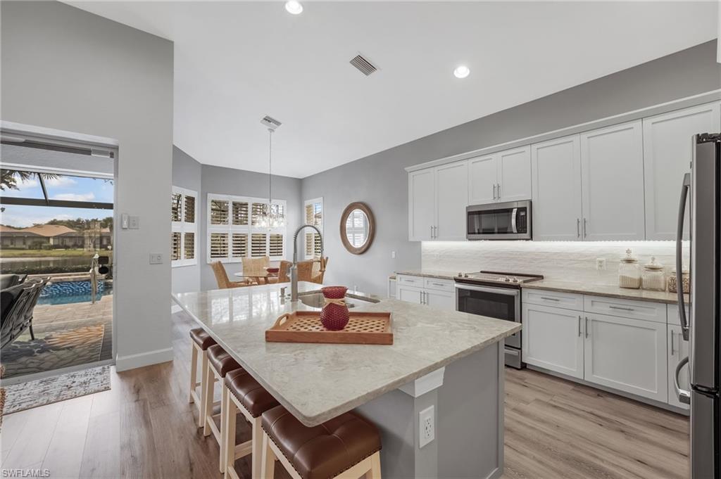 LAKEVIEW - Residential