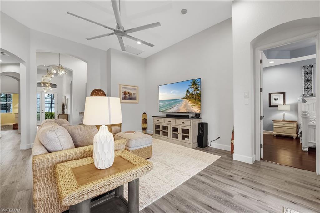 LAKEVIEW - Residential