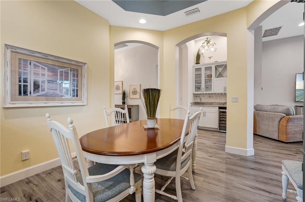 LAKEVIEW - Residential