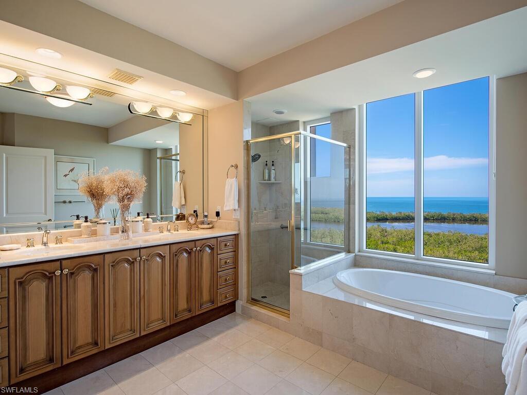 CAP FERRAT - Residential