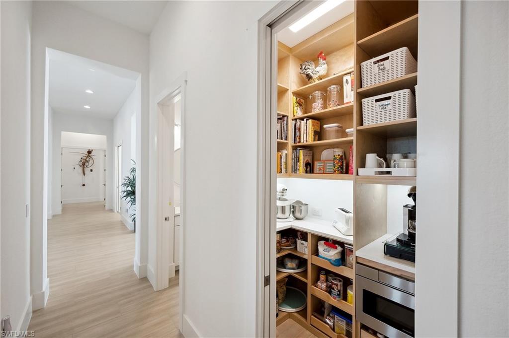 ISLES OF COLLIER PRESERVE - Residential