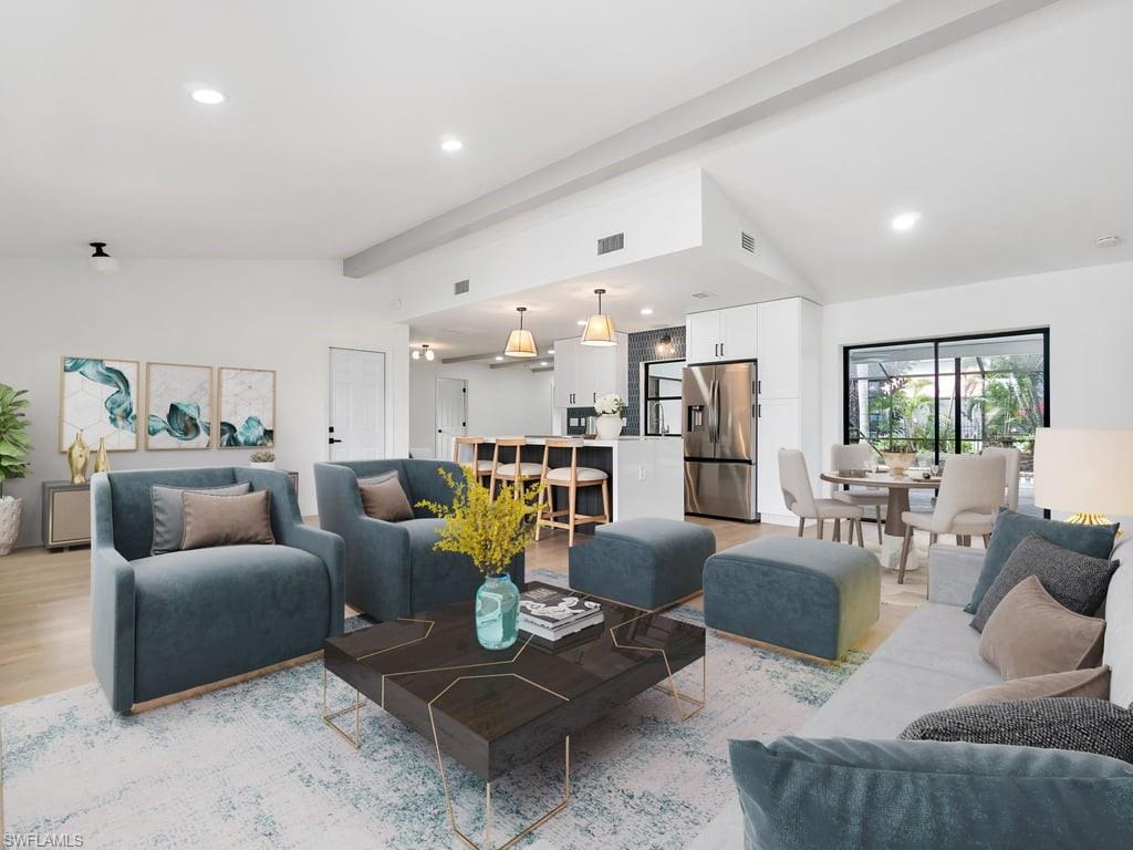 WHISKEY CREEK - Residential