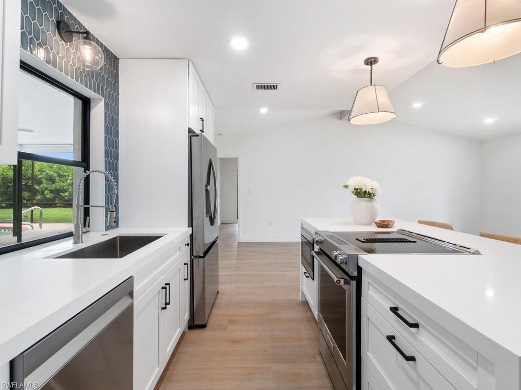 WHISKEY CREEK - Residential