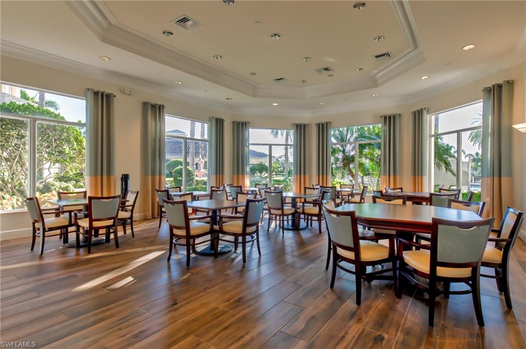 SATURNIA LAKES - Residential