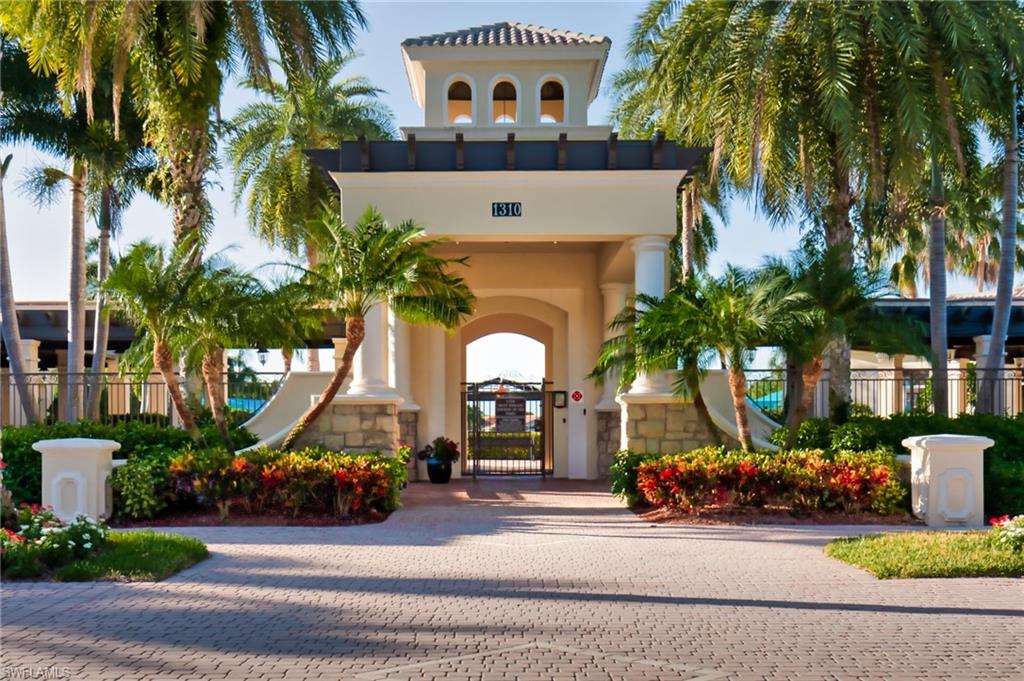 SATURNIA LAKES - Residential