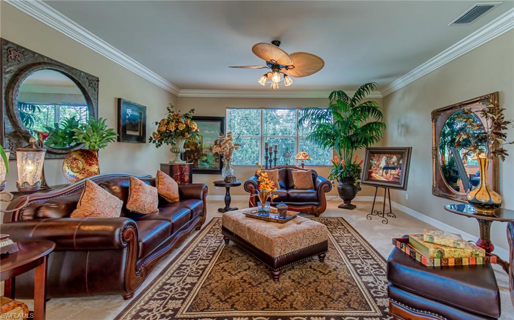 SATURNIA LAKES - Residential