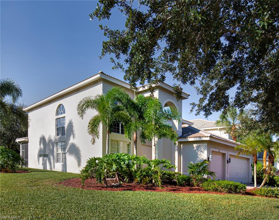 SATURNIA LAKES - Residential