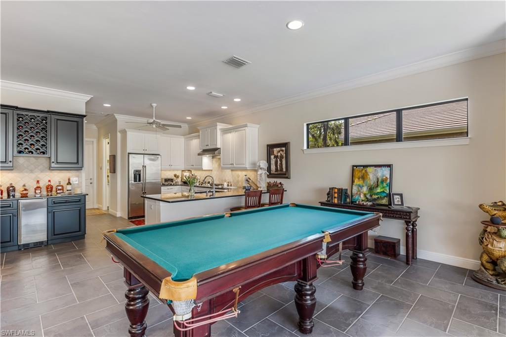 RIVER POINT - Residential