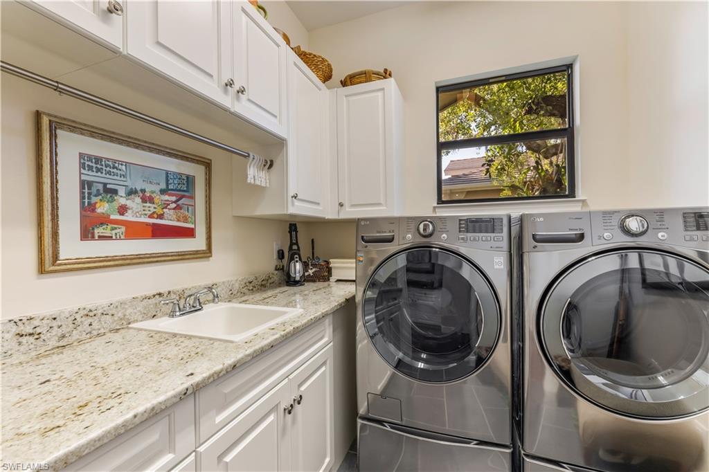 RIVER POINT - Residential