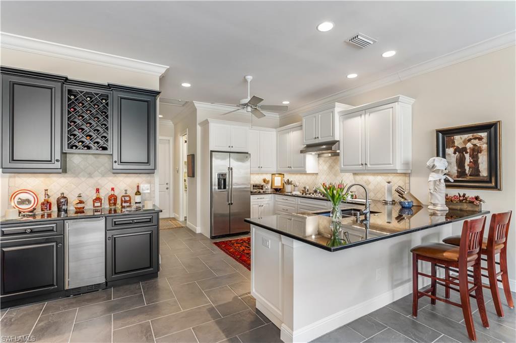 RIVER POINT - Residential