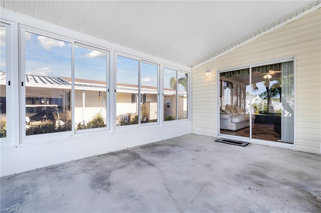 CRYSTAL LAKES - Residential