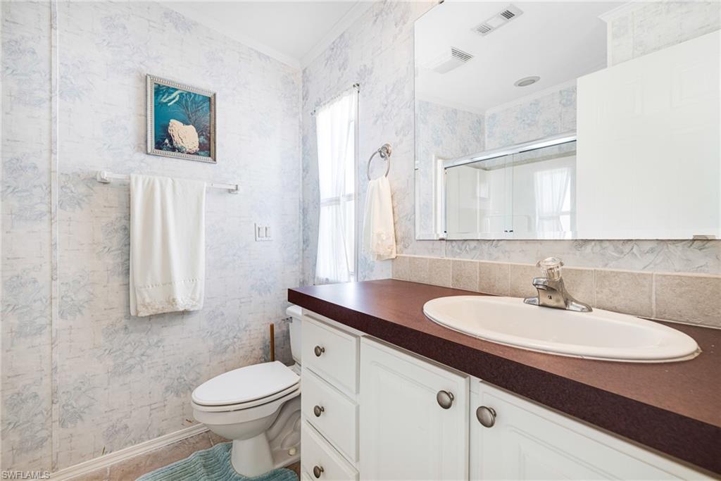 CRYSTAL LAKES - Residential