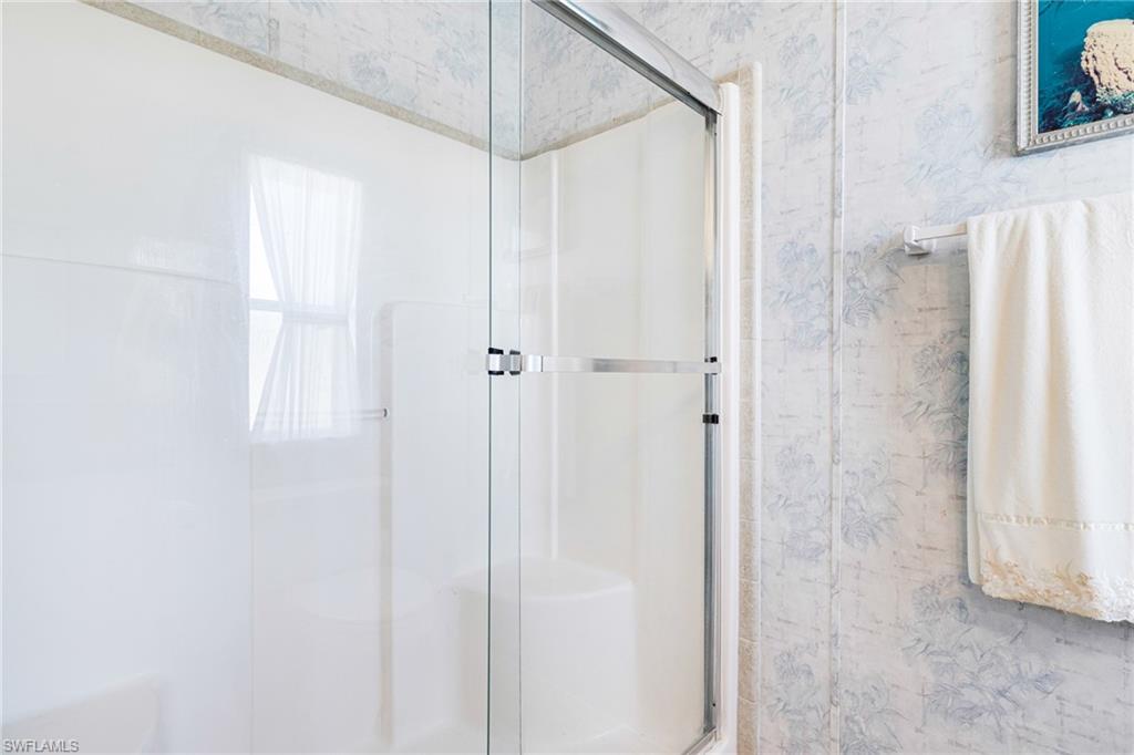 CRYSTAL LAKES - Residential