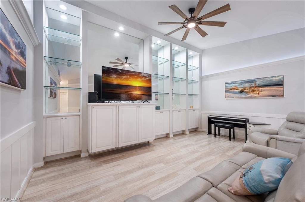 VERONA WALK - Residential