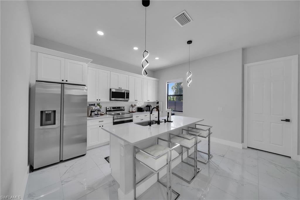 CAPE CORAL - Residential Lease