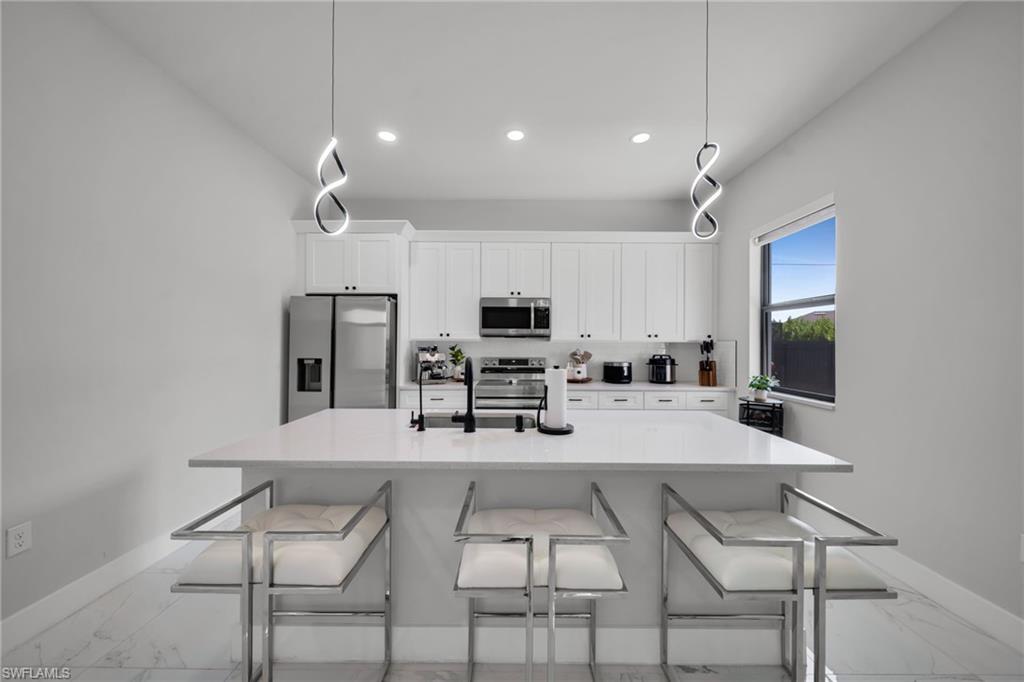 CAPE CORAL - Residential Lease