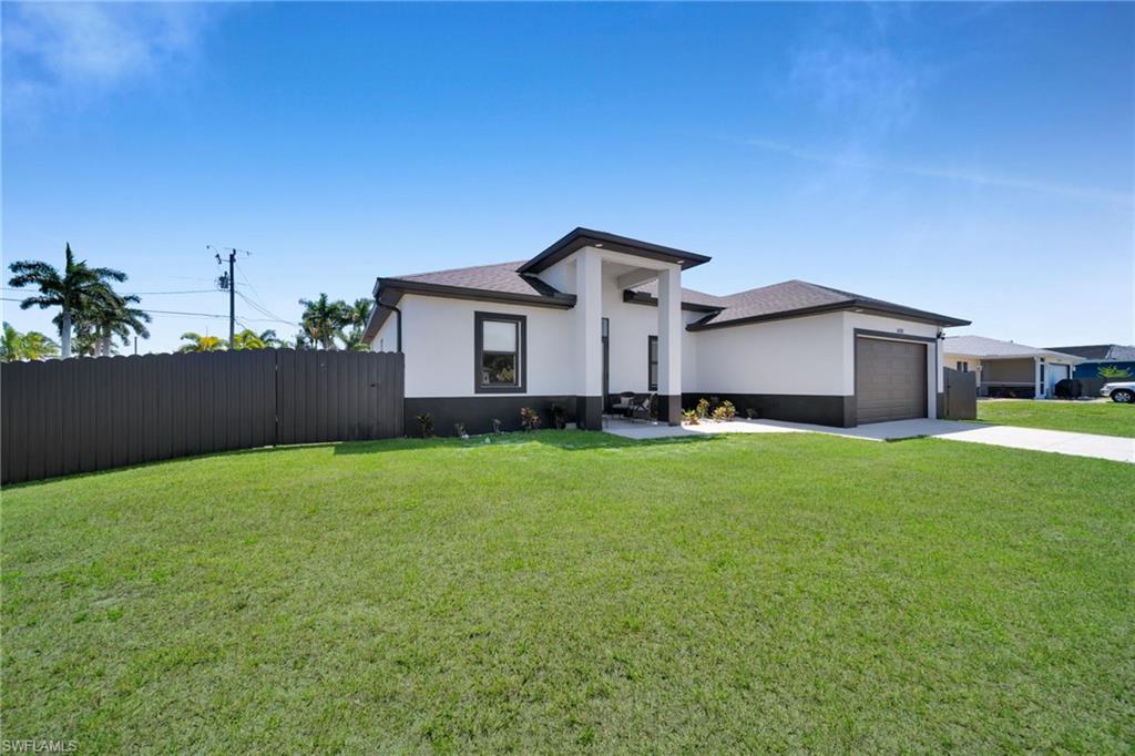 CAPE CORAL - Residential Lease