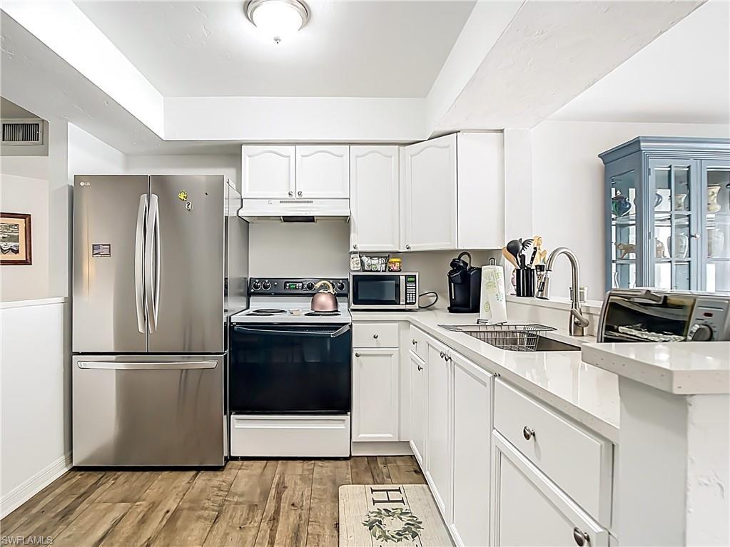 PINE HAVEN CONDO - Residential Lease