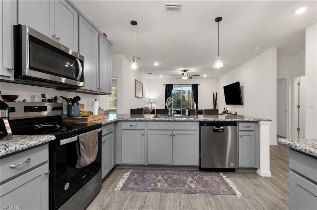 PORT CHARLOTTE - Residential