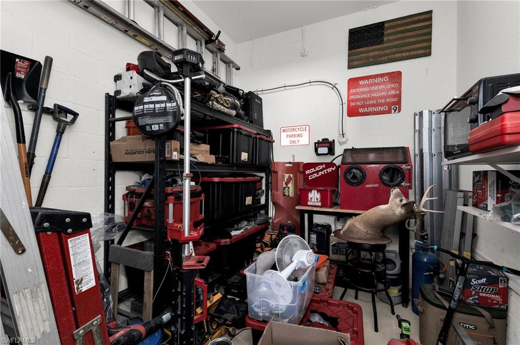 PORT CHARLOTTE - Residential