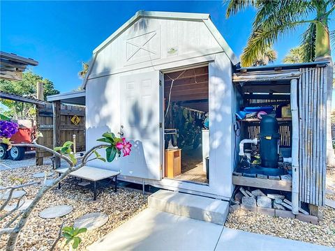 A home in PUNTA GORDA