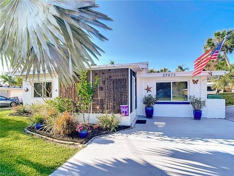 A home in PUNTA GORDA