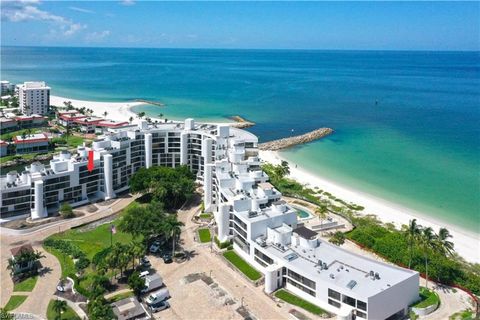 Photo of 2316 Gulf Shore BLVD N #411, NAPLES, FL 34103 (MLS # 226022557)